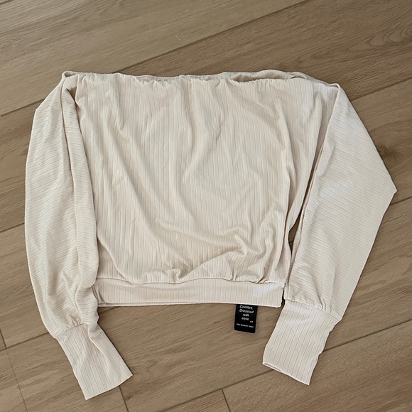 Off-Shoulder Cream Long Sleeve Top - Picture 1 of 1